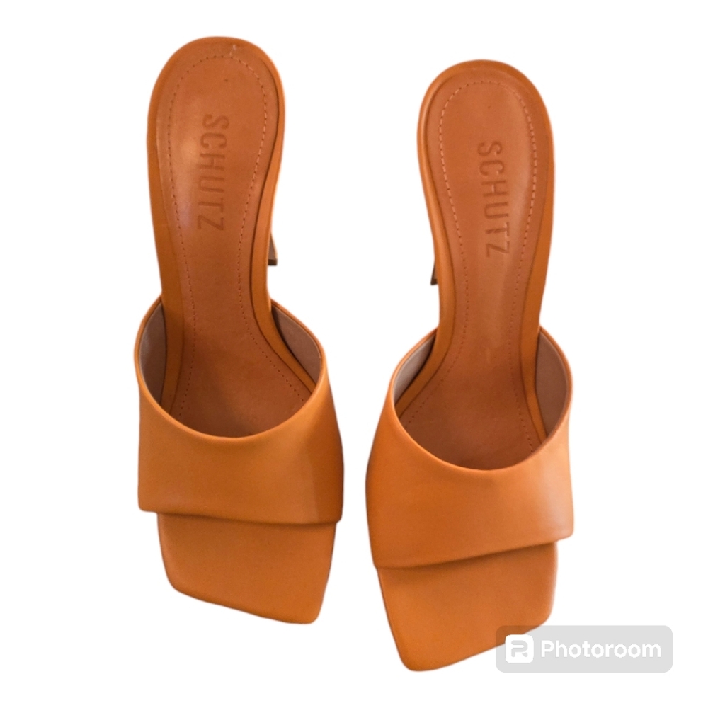🌟Schutz Orange Heels